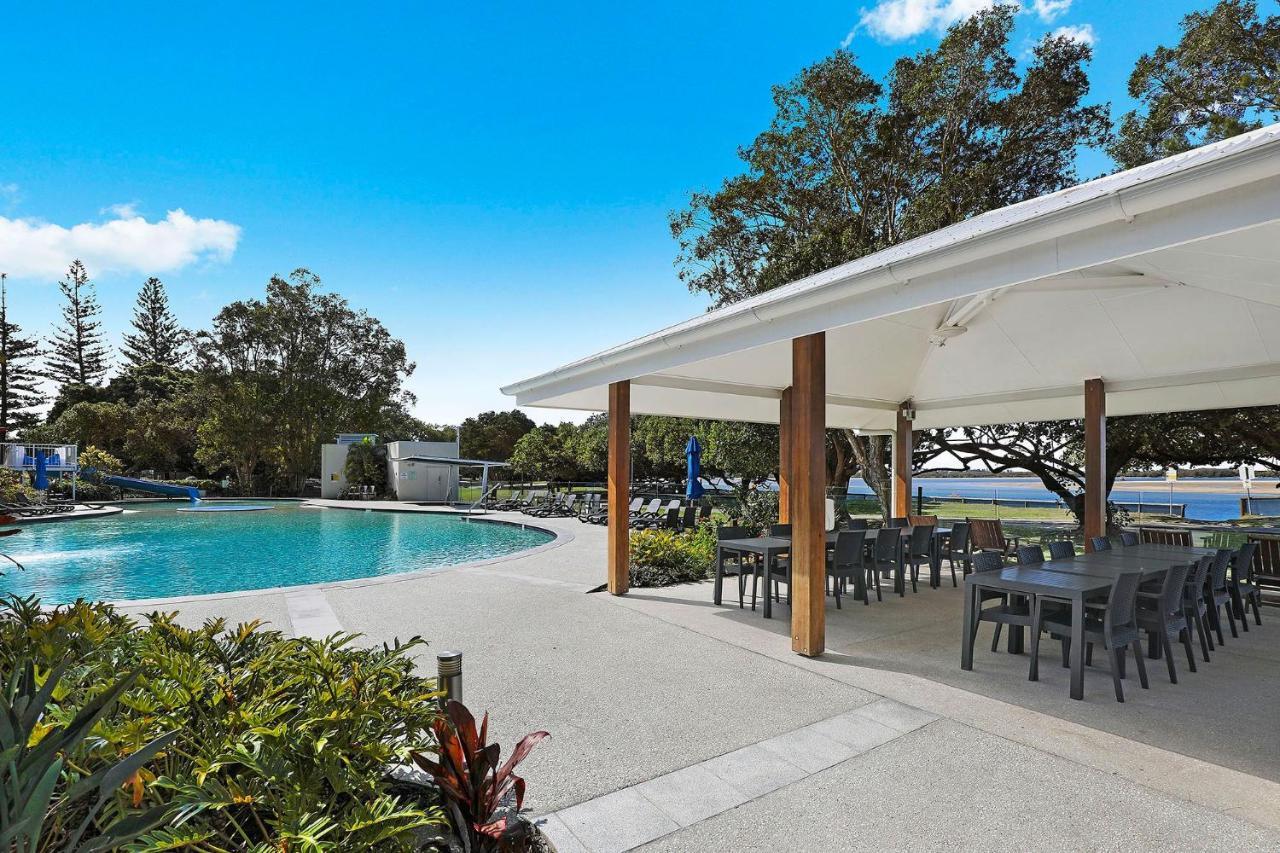 Gemini Resort Caloundra Exteriör bild